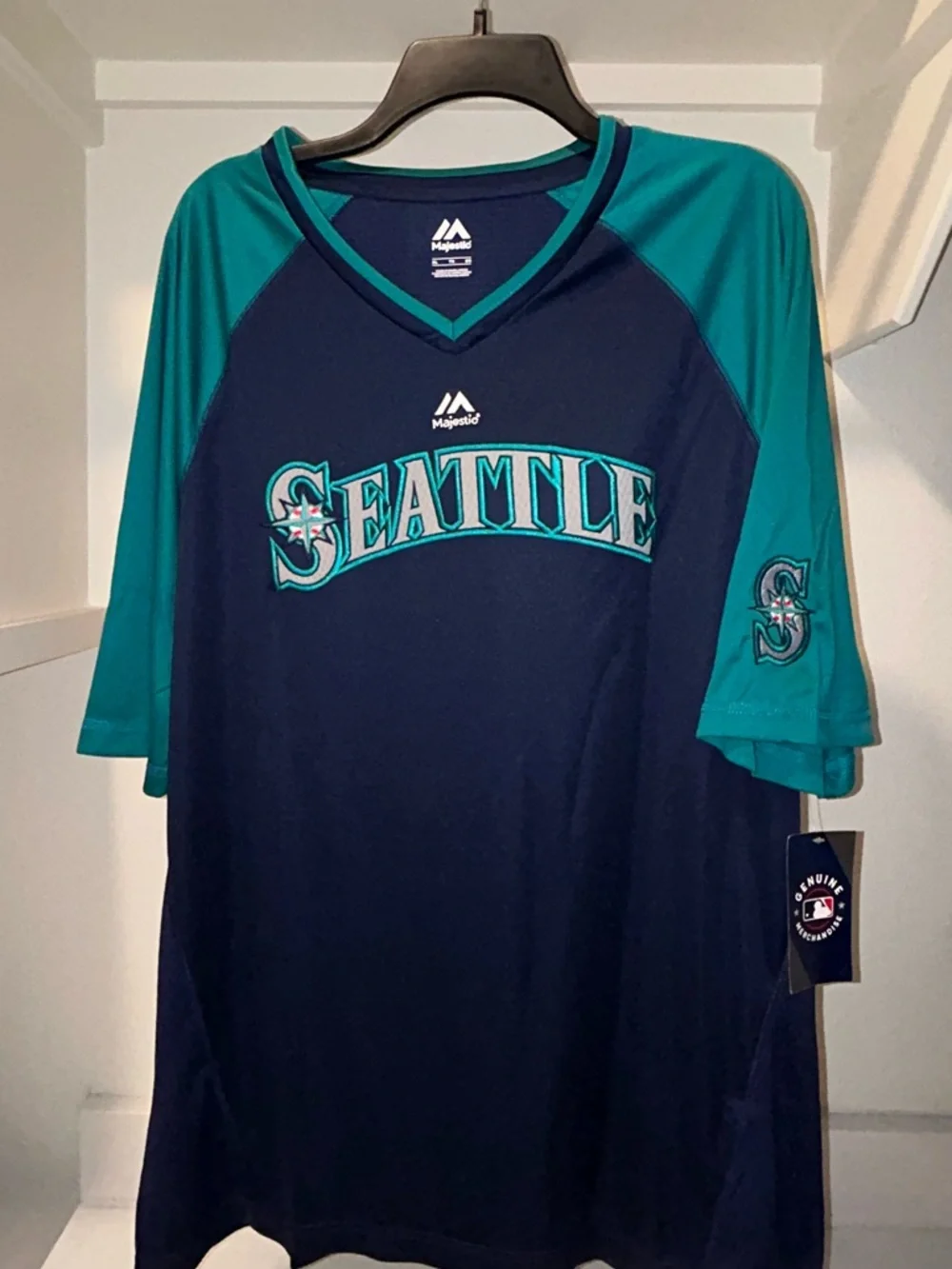 ⚾️🏟️ Seattle Mariners V-Neck MLB Baseball Polyester Shirt 🏟️⚾️